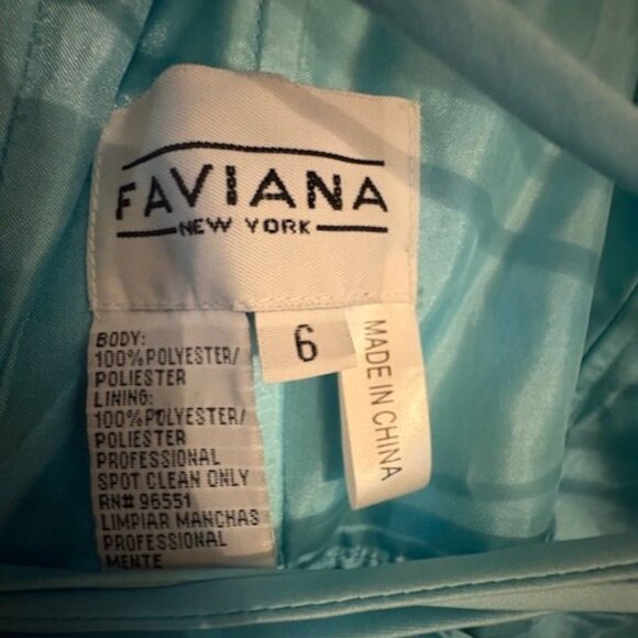 Vintage Y2K Faviana Beaded Strapless Prom Gown - Picture 4 of 4